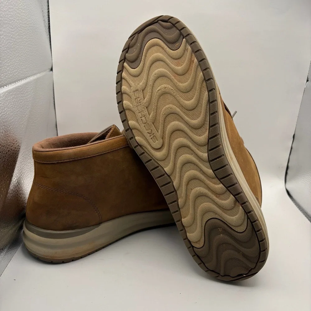 Skechers Arch Fit Motley Ratel Brown Leather Chukka Wallabee Boots 204655 DSRT